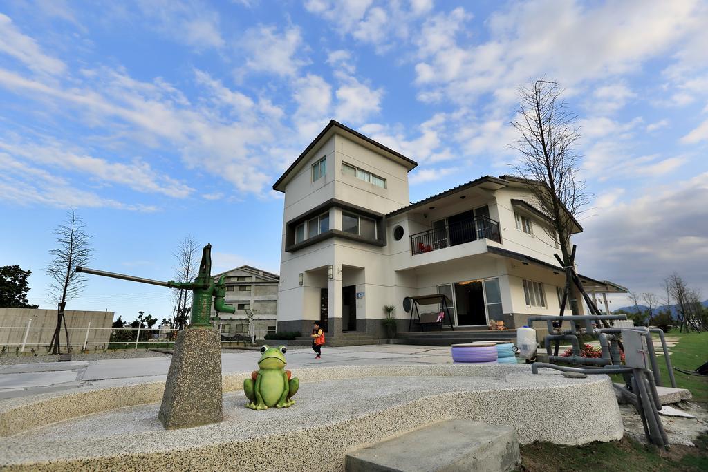 Fun輕鬆民宿 Wujie Dış mekan fotoğraf